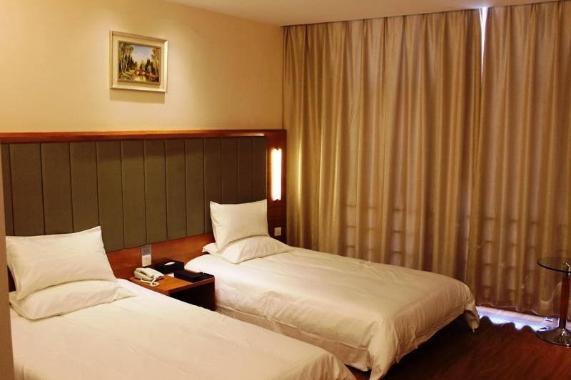 Starway Hotel Rugao Haiyang South Road Zimmer foto